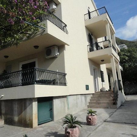 Apartments & Rooms M Petrovac na moru Exterior foto