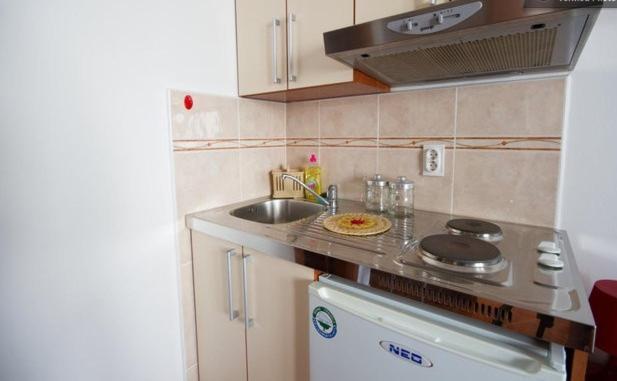 Apartments & Rooms M Petrovac na moru Zimmer foto