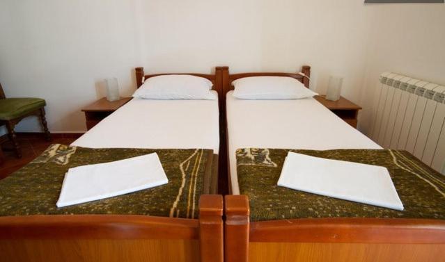 Apartments & Rooms M Petrovac na moru Exterior foto